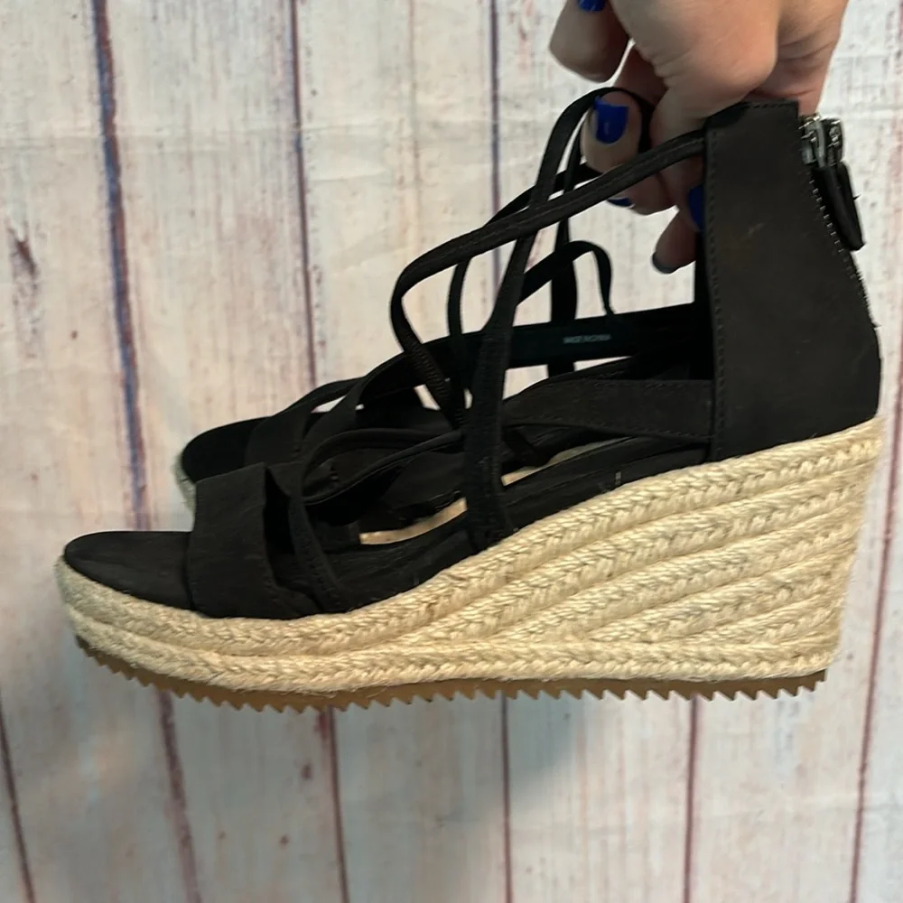 NWOT Eileen Fischer Wanda Tumbled Nubuck Espadrille